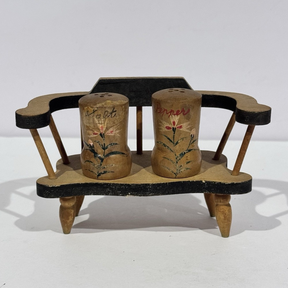 Vintage‎ Wooden Bench Salt & Pepper Shaker 3 Piece Set Hand Painted Flowers